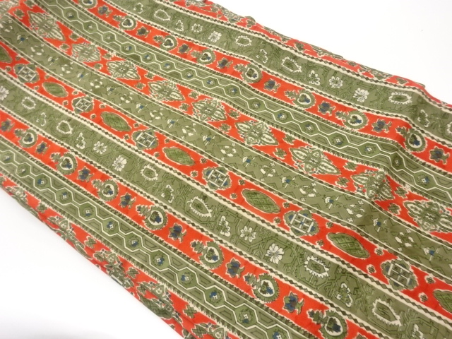 塩瀬縞に抽象草花模様名古屋帯